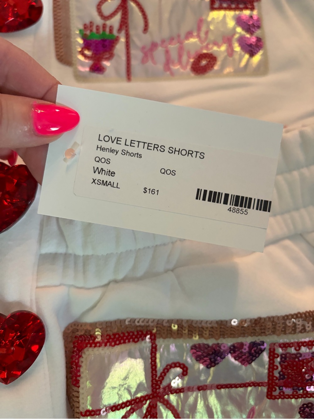 QOS QUEEN OF SPARKLES Heart Embroidered White Shorts NWT VALENTINES DAY - Picture 3 of 10